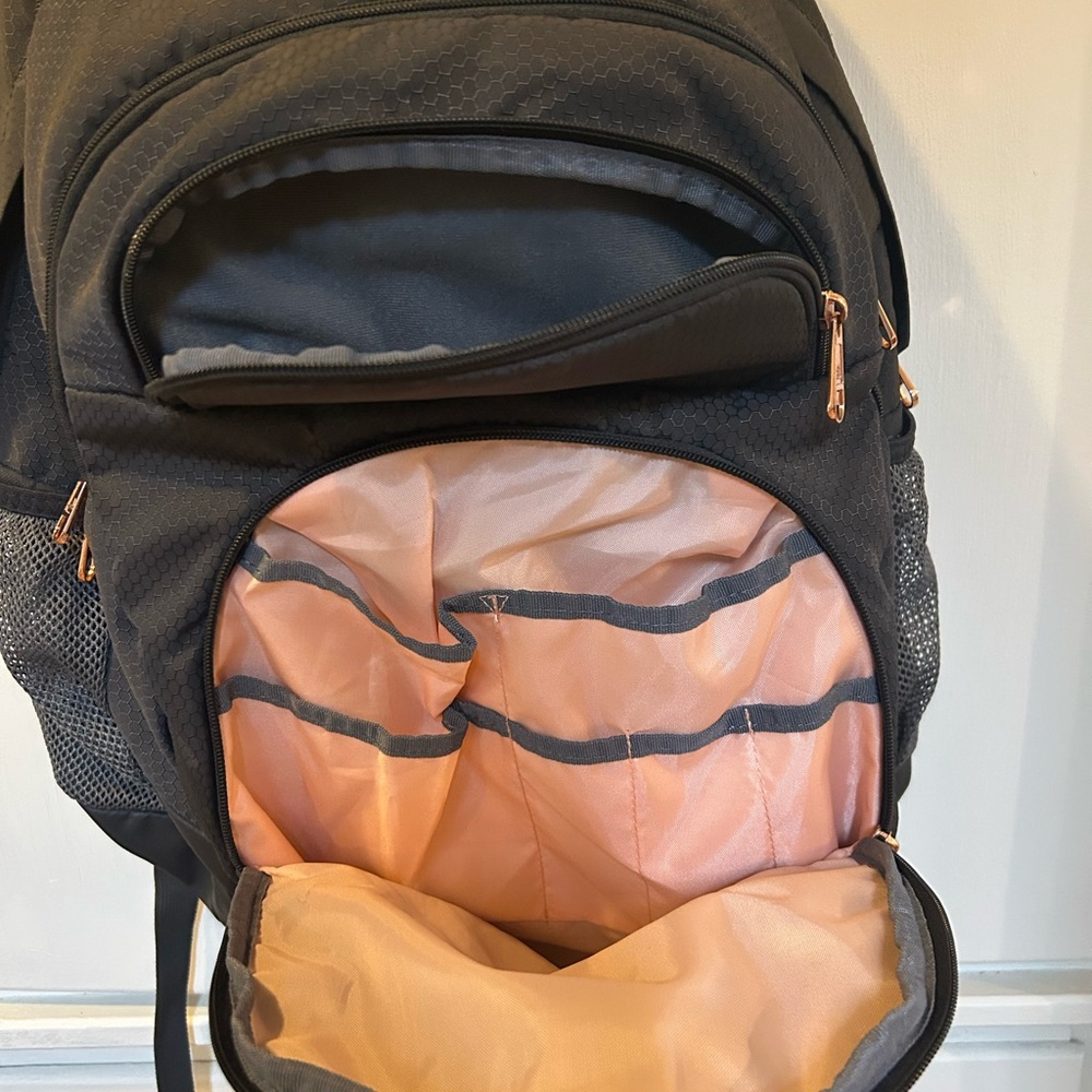 Adidas Backpack - image 6